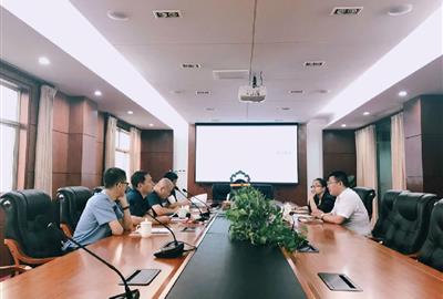 內蒙古達拉特發電廠生產副總郝總等領導一行蒞臨德創環保考察